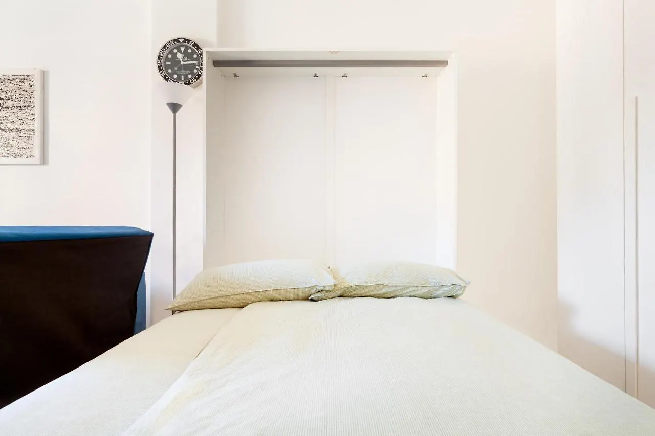 Elegant Flat In Milan, Wi-Fi E Netflix! Apartman 0*,  Olaszország